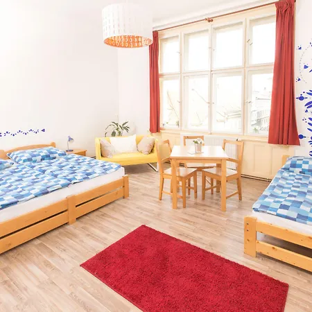 אכסניה Downtown