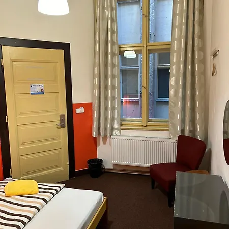 Hostel Downtown *