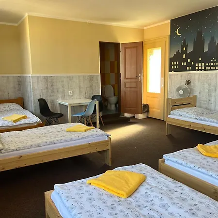 Hostel Downtown *