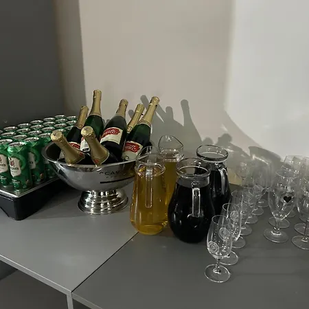 الشباب داون تاون *