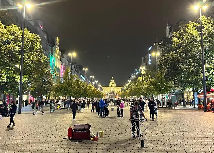 אכסניה Downtown