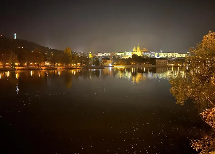 אכסניה Downtown *